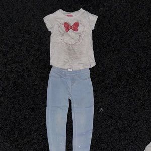 Disney Minnie Mouse t-shirt and carted skinny stretch  jeans